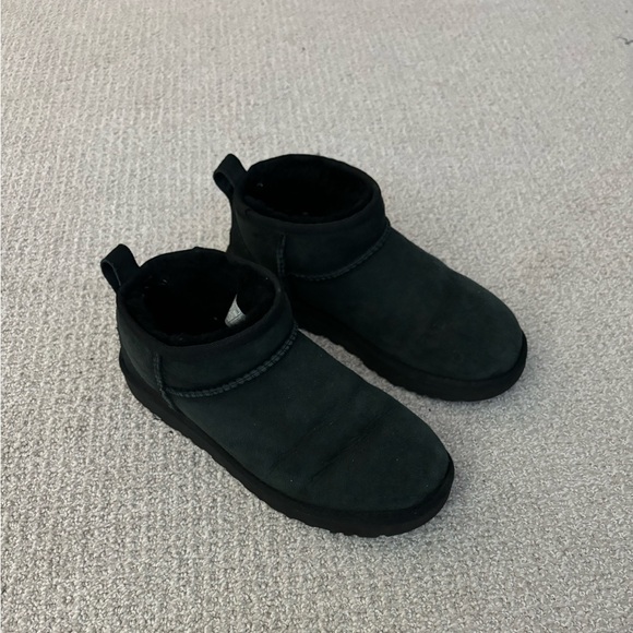 UGG Shoes - Ultra Mini Uggs